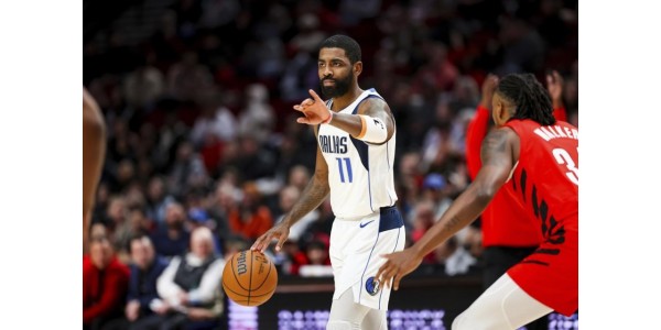 Kyrie Irving toipuu edelleen loukkaantumisesta Dallas Mavericksissa